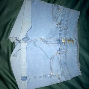 Wanna Betta Butt?, Size 7/28, Color light blue